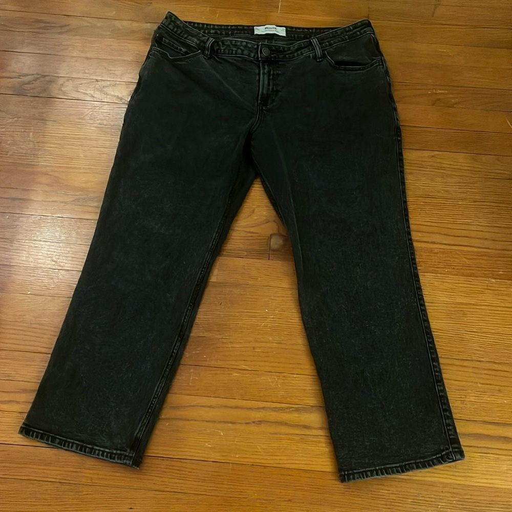 Hollister low rise relaxed straight jeans